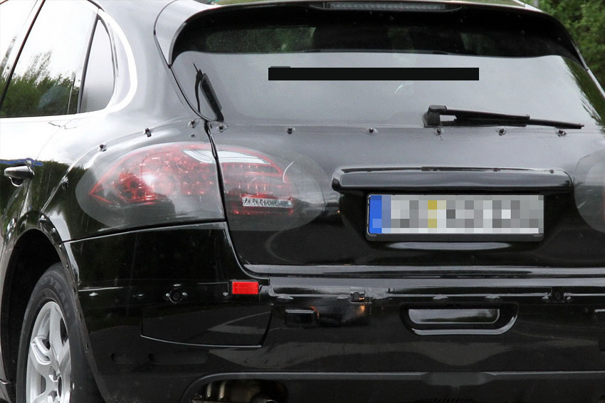 اول صور تجسسية من بورش ماكان 2014 الجديدة مع المواصفات المطروحه Porsche Macan 2014 46